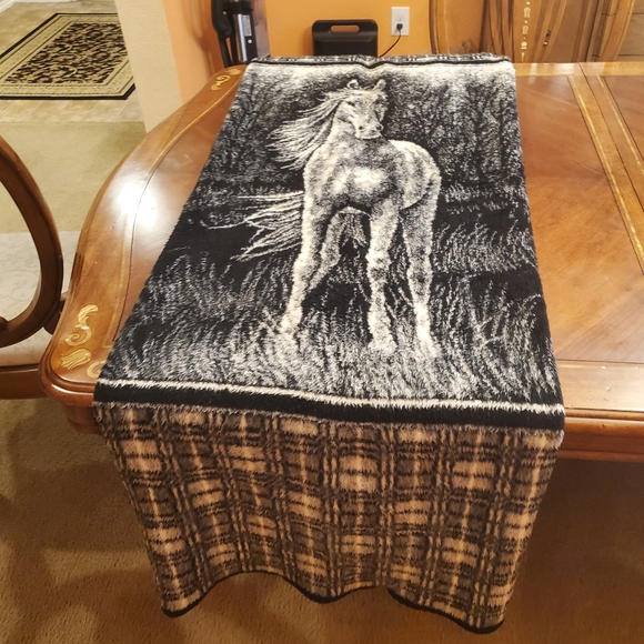 Earth Ragz Zipped Blanket Size 78 X 48 - Picture 2 of 14